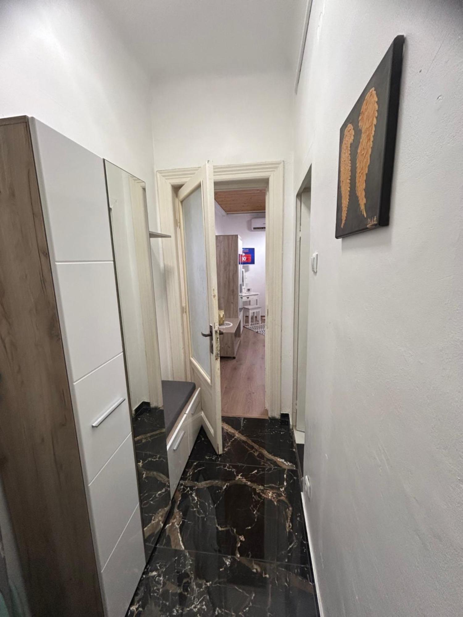 Panoramic Terace Victory Boutique Apartment Bucharest Exterior photo